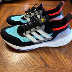 Adidas Ultraboost 21 Men’s Size 12/ Black White Aqua/ Running